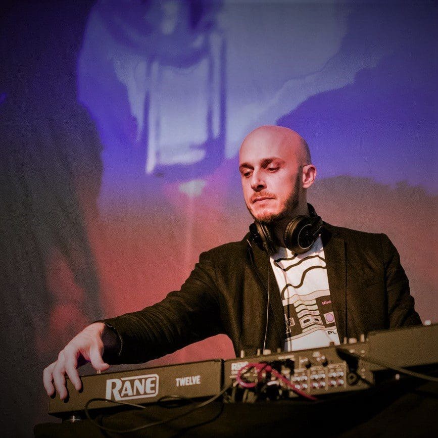 DJ souper de boite, bienne. Jonas aka Imadjin