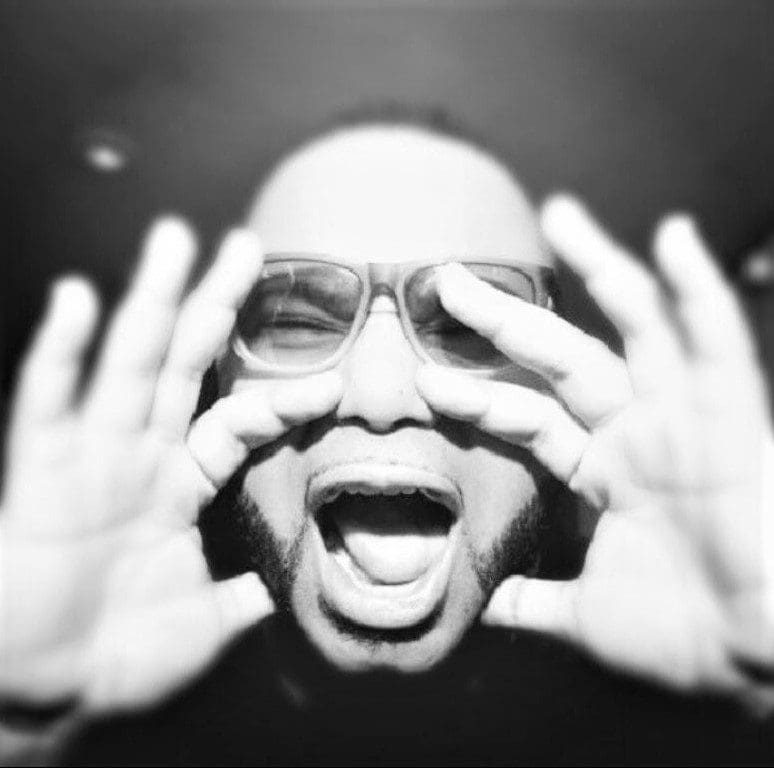 Mouss MC, la voix de ta soirée est bien pénétrante