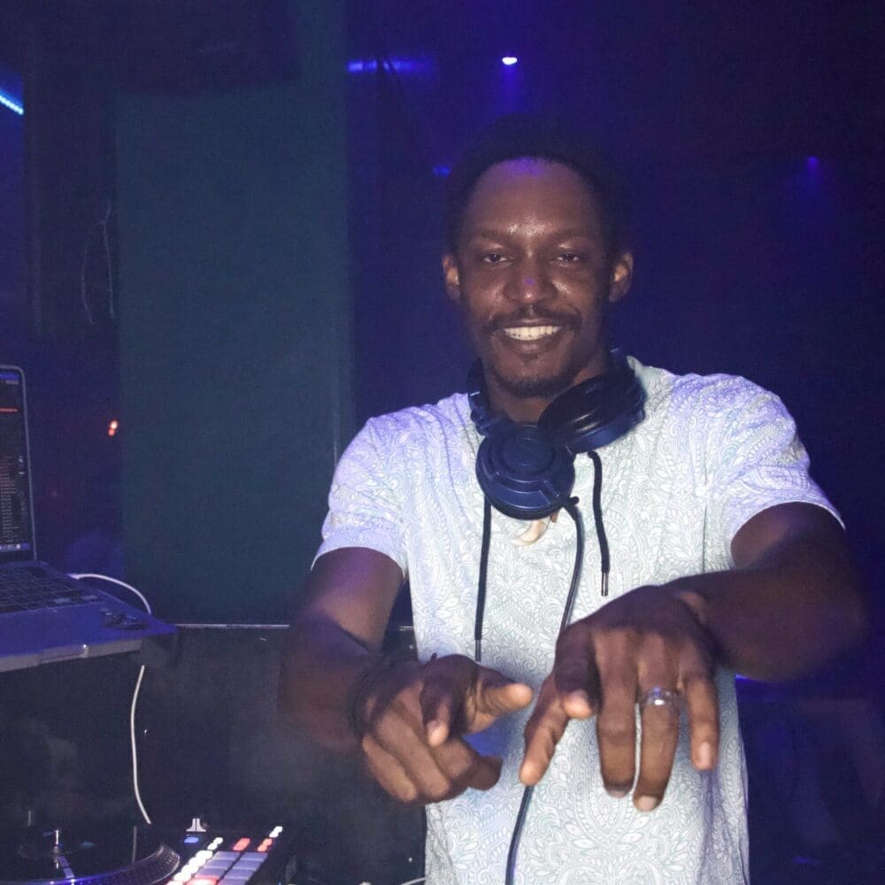 DJ Edrisa, Geneve